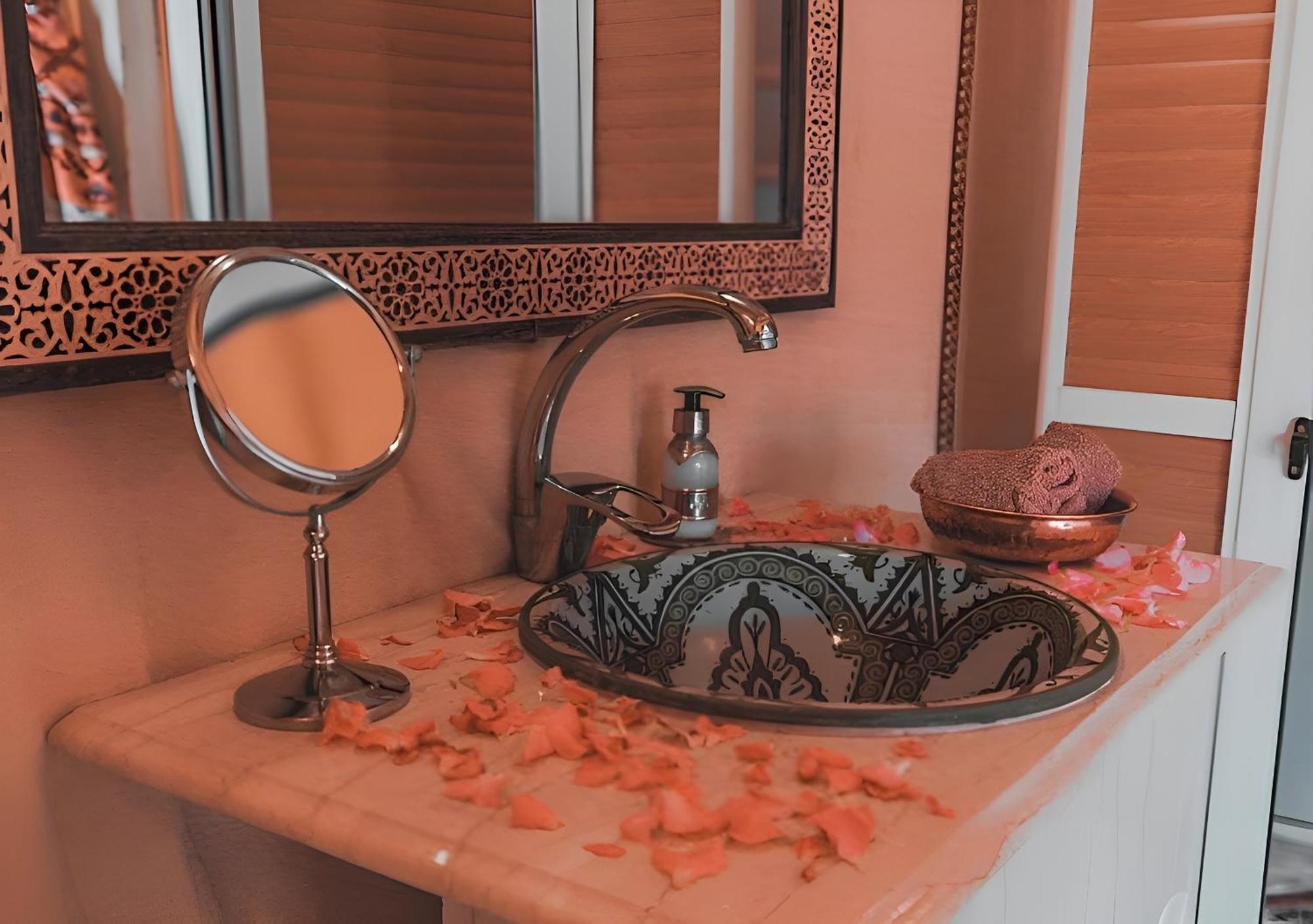 Merzouga Lovely Luxury Camp 외부 사진
